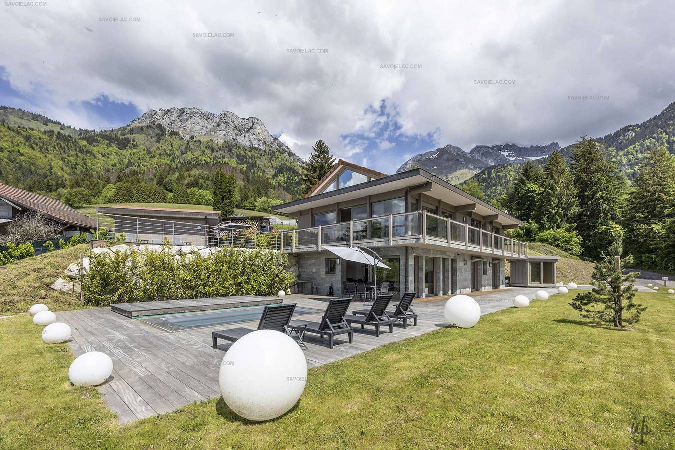 Casa de vacaciones para 12 personas con piscina in Talloires-Montmin, Región de Annecy