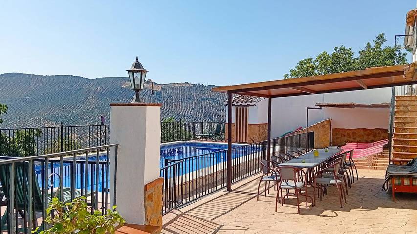 Casa rural para 16 personas, con jacuzzi además de balcón/terraza y piscina en Sierras Subbéticas - 3
