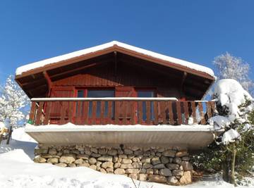 Chalet pour 4 personnes, avec balcon et piscine à Le Tholy