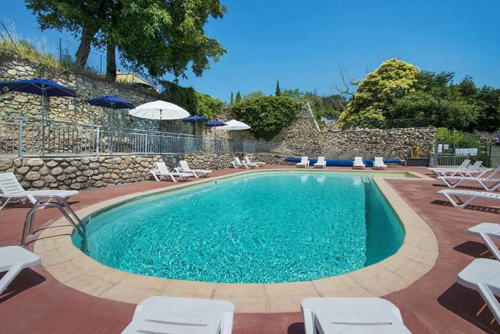 Ferienpark für 2 Personen, mit Pool und Garten sowie Ausblick in Südfrankreich - 4