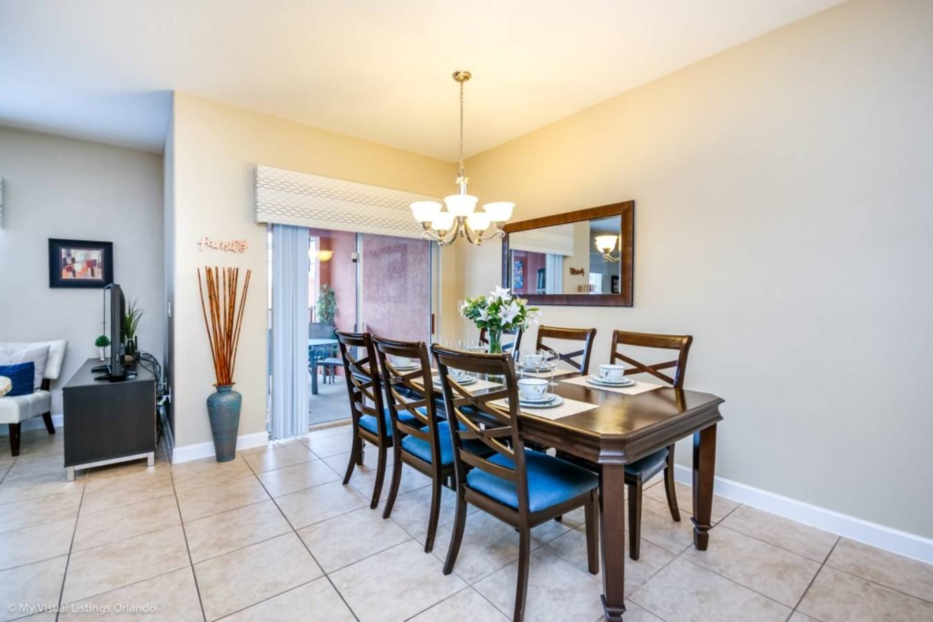 Luxury 4 Bed home, Minutes to Disney, 2822 in Four Corners, Osceola County