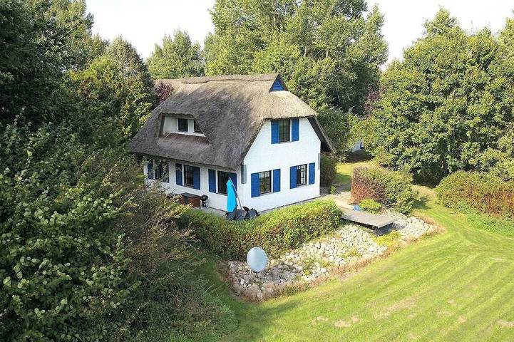 Holiday home for 4 people, with garden, with pets - 1