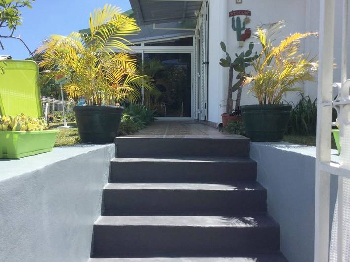 Gîte pour 2 personnes, avec jardin ainsi que terrasse et vue à La Possession - 3