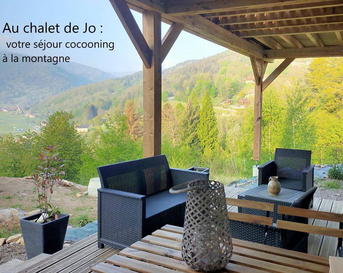 Appartement entier, Au chalet de Jo avec accès à l'espace piscine et jacuzzi in Muhlbach-sur-Munster, Parc naturel régional des Ballons des Vosges