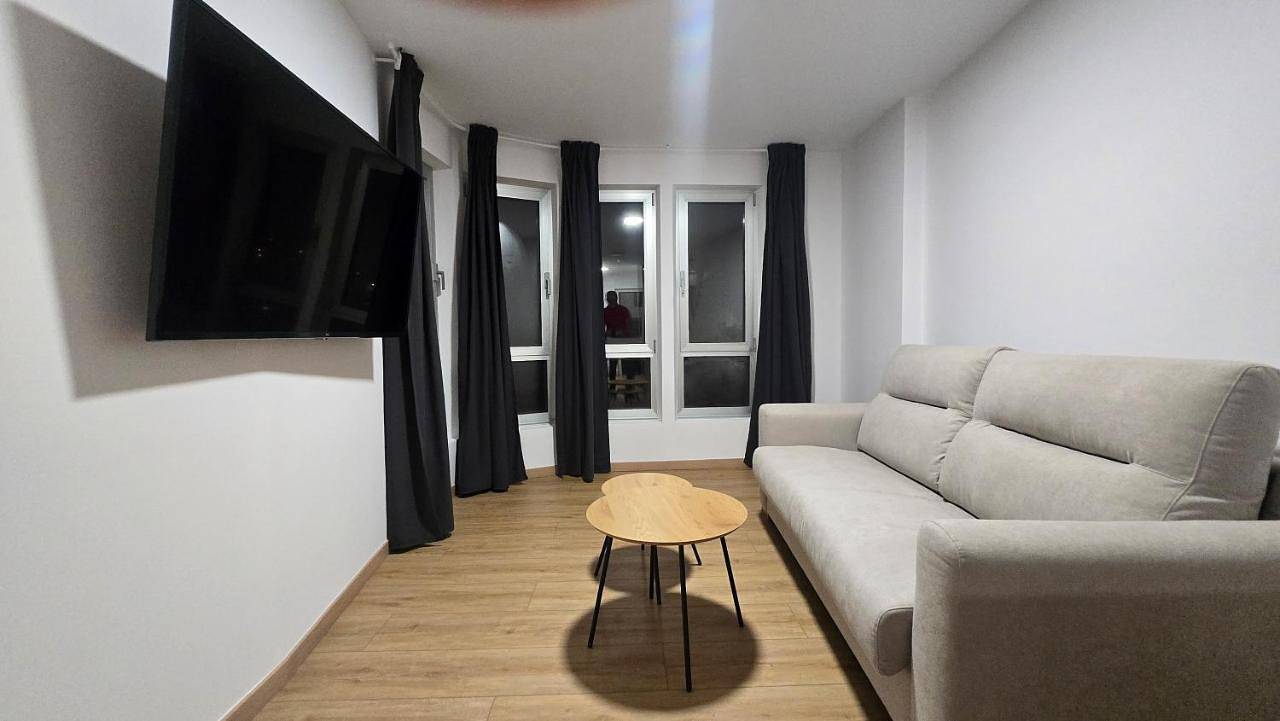 Ganze Wohnung, C&C Suite in San Cibrao, Cervo (Spanien)