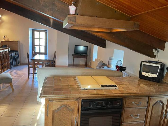 Location de vacances pour 5 personnes, avec terrasse à Saint-Maurice-d'Ibie - 3