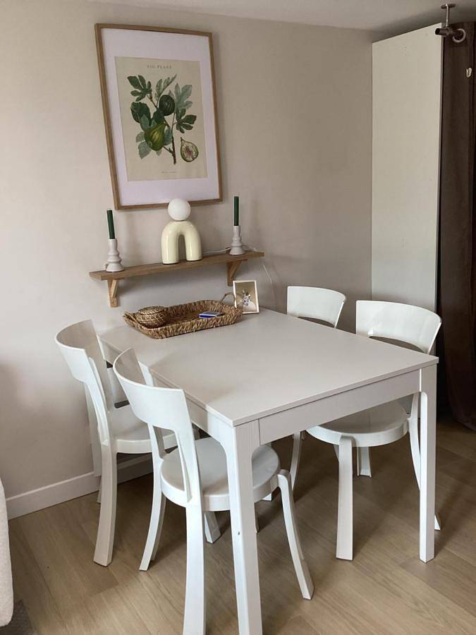 Gîte pour 3 personnes, avec jardin et piscine à Lecelles - 4