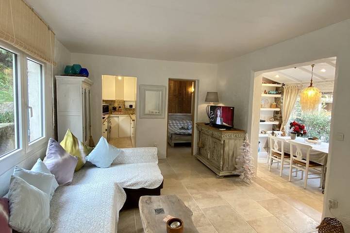 Villa für 6 Personen, mit Terrasse und Garten in Grimaud - 2