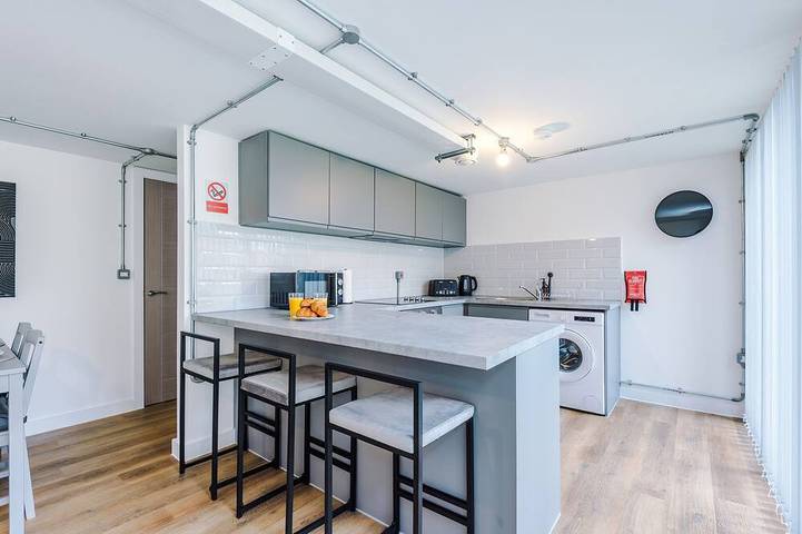 Apartment for 4 people in Warrington