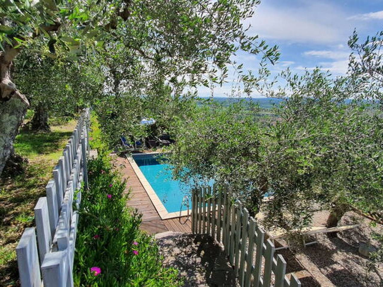 Feriehus for 6 personer med hage in Buti, Provinsen Pisa