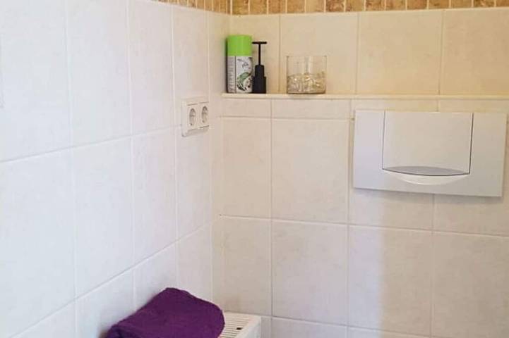 Ferienwohnung für 8 Personen, mit Balkon und Pool, mit Haustier in Windeck - 4