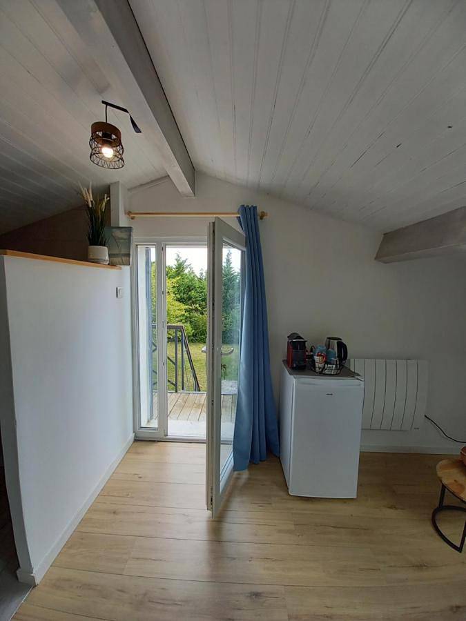 Location de vacances pour 3 personnes, avec Jardin à Carignan-de-Bordeaux - 2