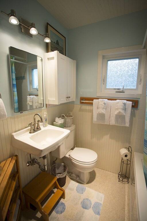 Vacation rental for 8 people, with yard in Cannon Beach