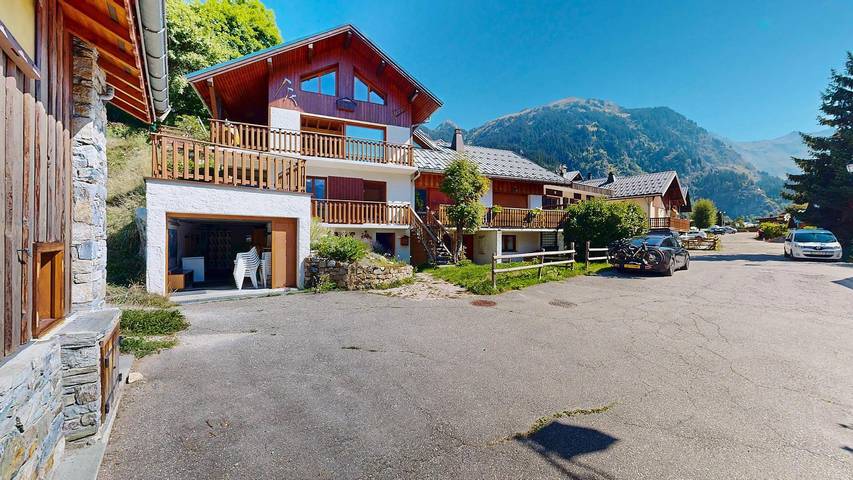 Gîte pour 15 personnes, avec balcon et sauna à Champagny-en-Vanoise