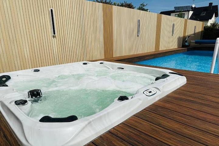 Ferienhaus für 4 Personen, mit Pool und Whirlpool, kinderfreundlich in Polnische Ostsee