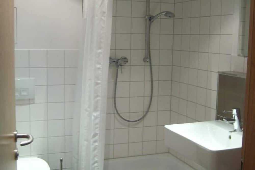 Appartamento intero, Maisonette apartment on the top floor with small terrace in Altstadt (Dresden), Dresda