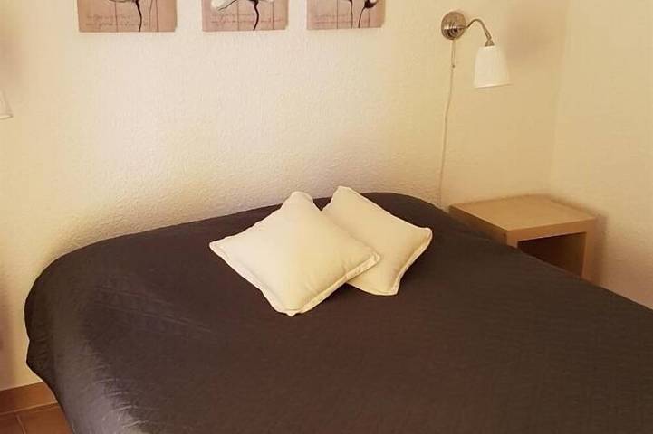 Location de vacances pour 5 personnes, avec jardin et piscine à Cuxac-Cabardès - 2