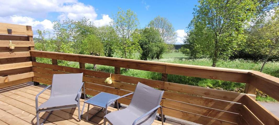 Chambre d’hôte pour 2 personnes, avec jacuzzi ainsi que jardin et terrasse dans le Cantal - 3
