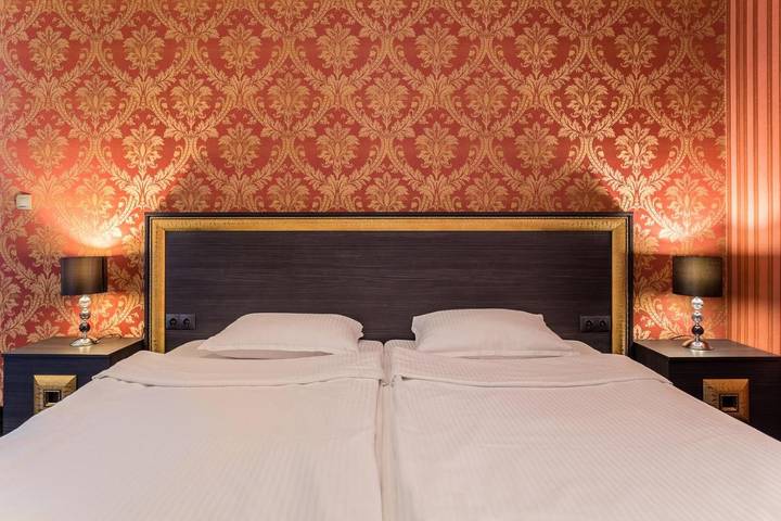 Hôtel pour 2 personnes, avec jardin et vue dans Stara Zagora - 2