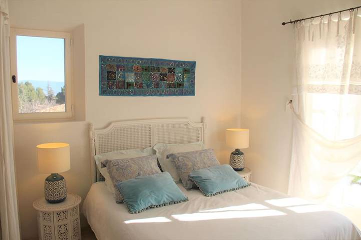 Location de vacances pour 4 personnes, avec jardin et terrasse à Lacoste - 3