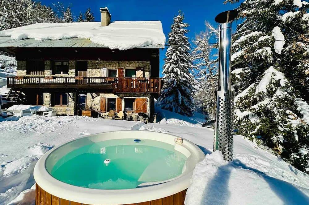 Chalet vue Panoramique au Calme Absolu, ski à 5 min in Saint-Jean-d'Arves, Region Saint-Jean-de-Maurienne