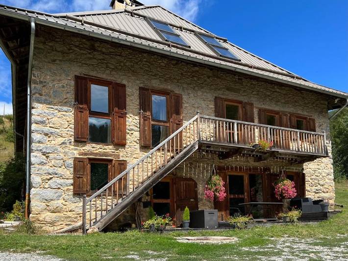 Gîte pour 2 personnes, avec jardin à Crots - 2