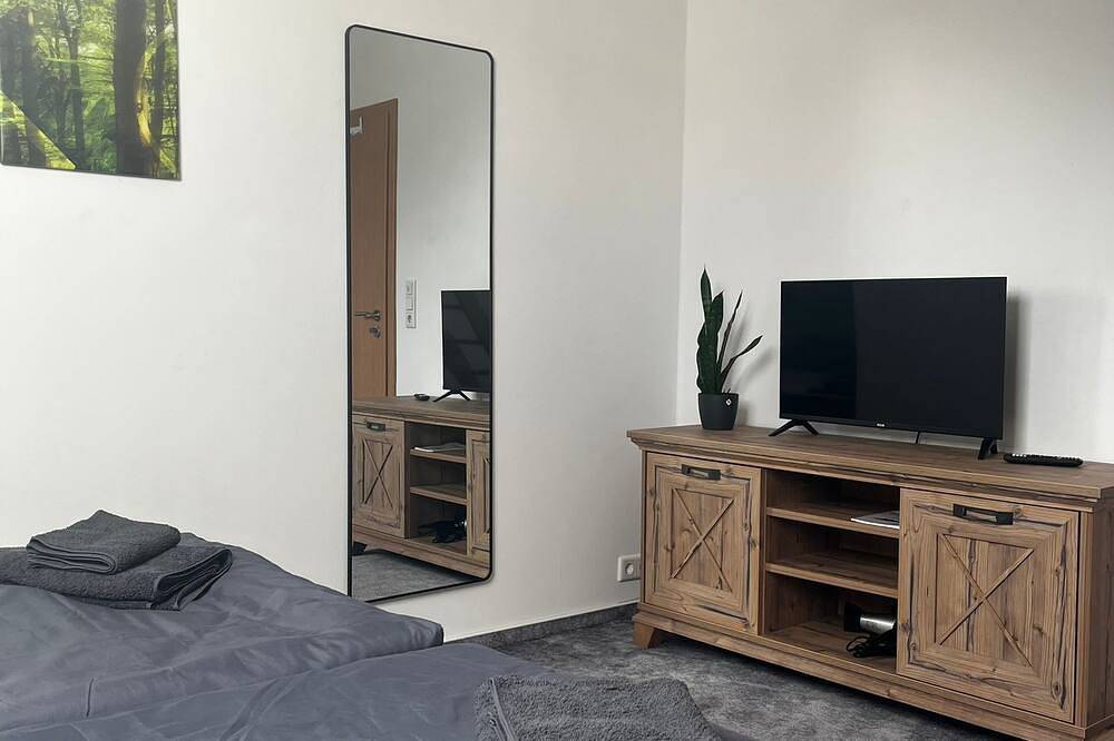 Entire apartment, Pension \"Alter Konsum\" - 2 to max. 10 persons (6 rooms) 27m² sun terrace in Lübben, Dahme - Spreewald region