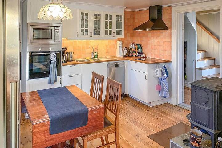 Ferienhaus für 8 Personen, mit Garten in Ödeshög