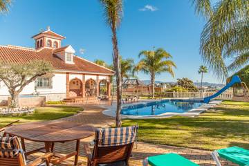 Finca für 13 Personen in Cártama, Málaga Provinz, Bild 3