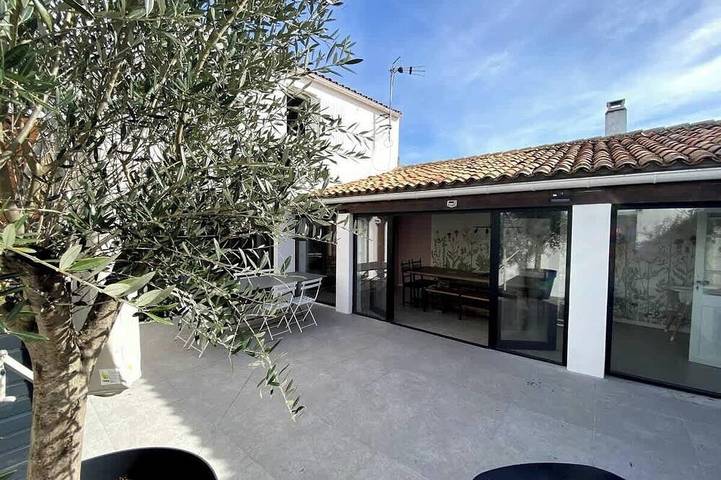 Villa pour 8 personnes, avec jardin