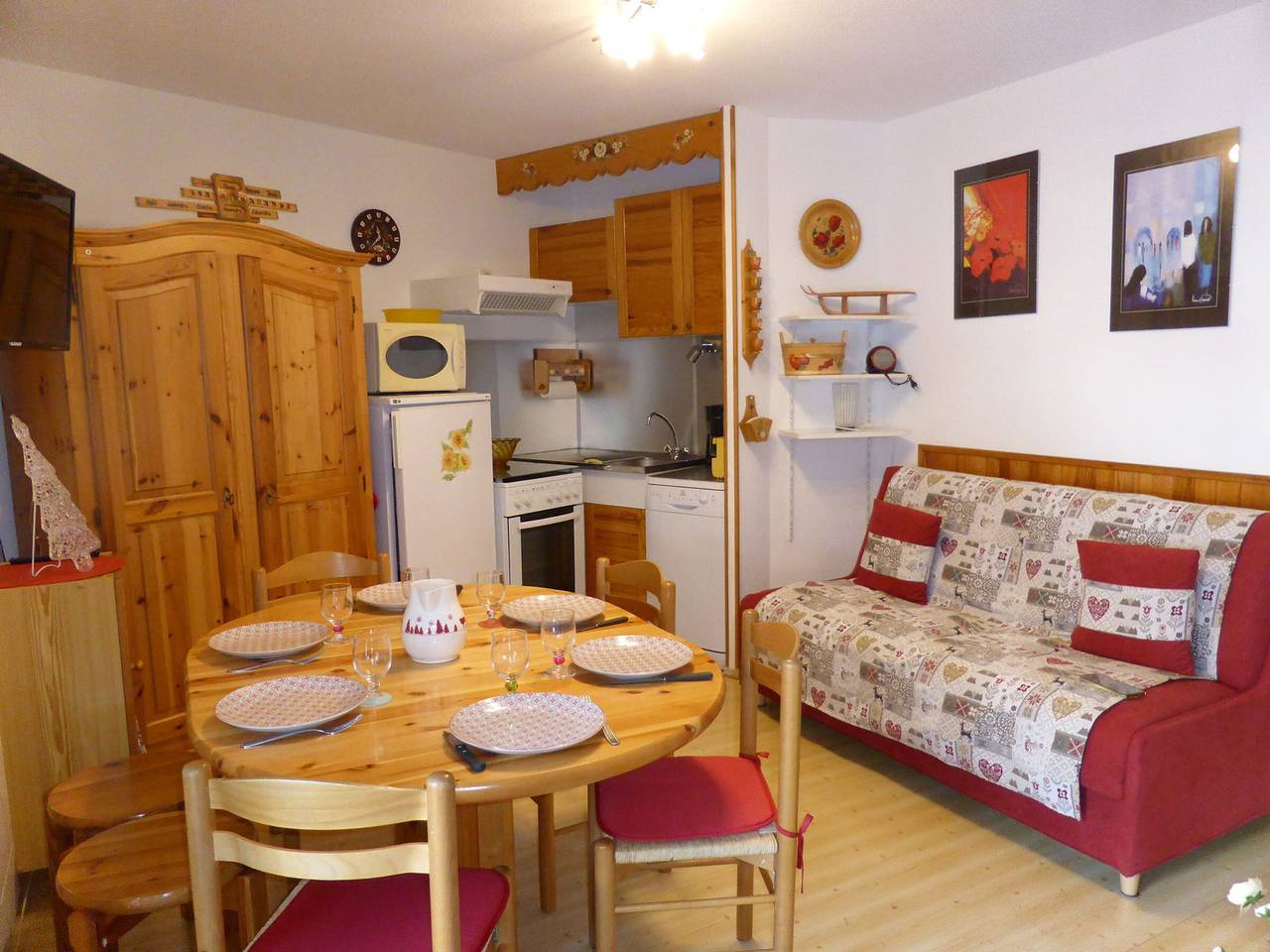 Estudio entero, Estudio con cabina y rincón de descanso para 6 personas en los Hameaux du Lay, Les Contamines-Montjoie in Les Contamines-Montjoie, Pays du Mont-Blanc