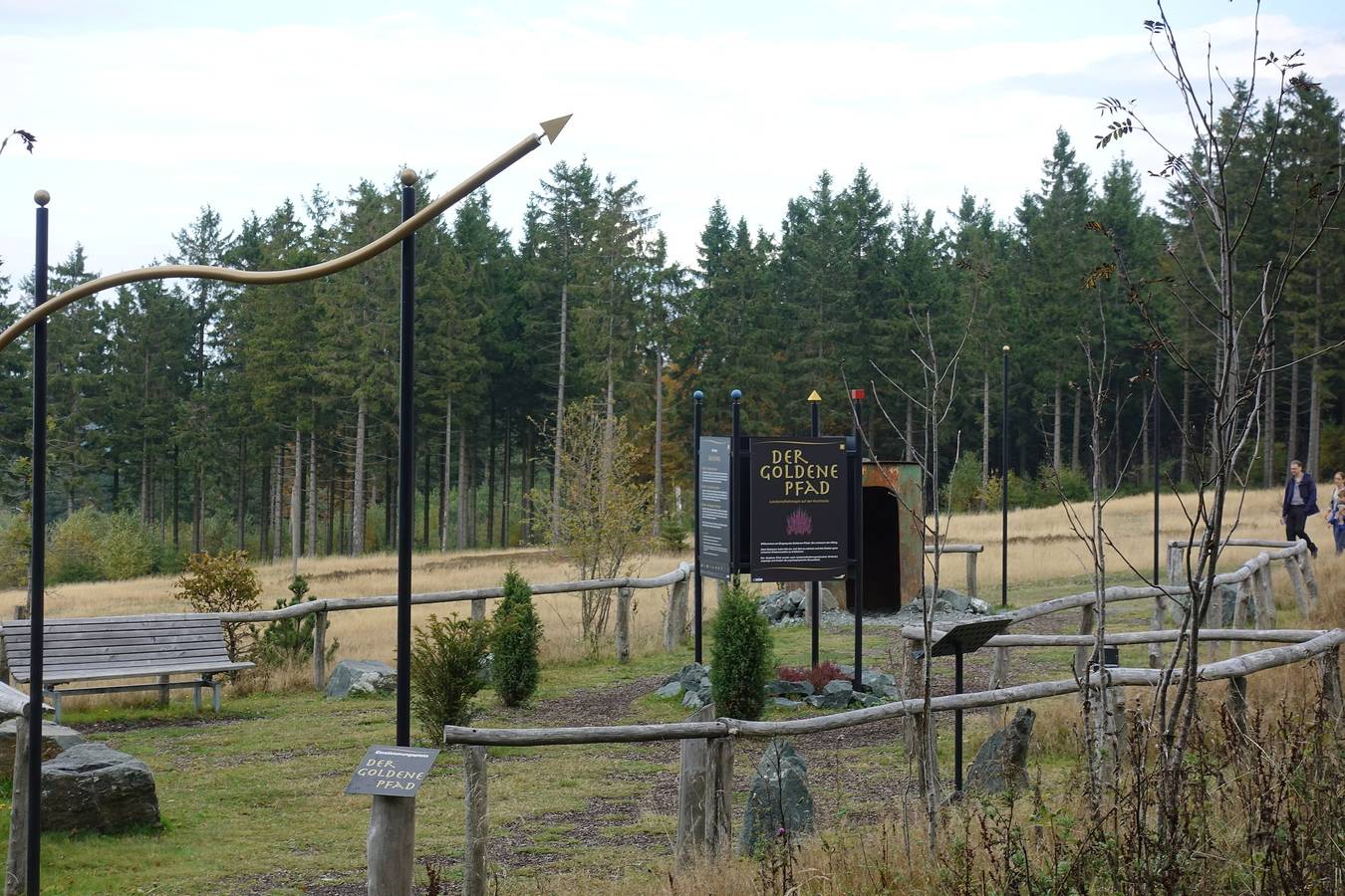 Ganze Wohnung, Ferienwohnung Hankeln - Ferienwohnung Hankeln - liebevoll renoviert mit Boxspringbett in Niedersfeld, die Mittelgebirge