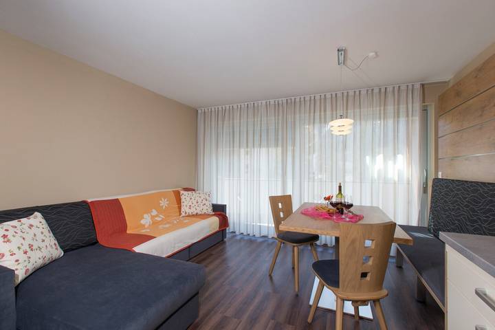 Ferienwohnung für 4 Personen, mit Balkon und Garten