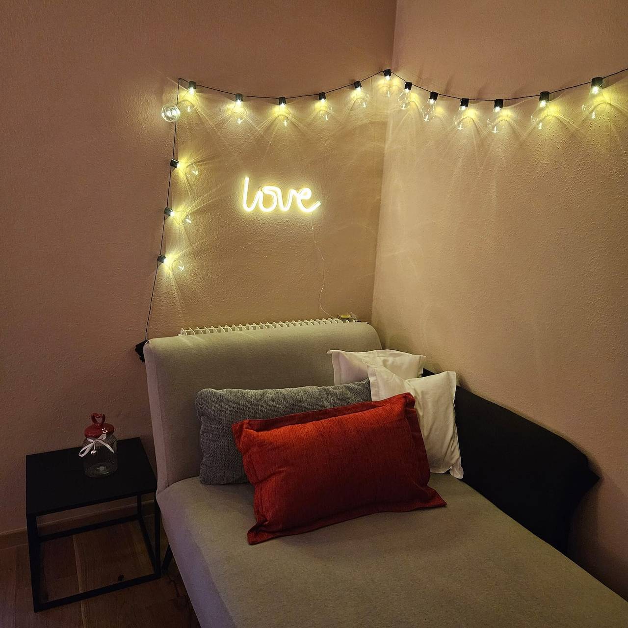 Zimmer 'Garni Unterweggütl Love' mit Bergblick, Gemeinschaftspool und Wlan in Naturns, Texelgruppe