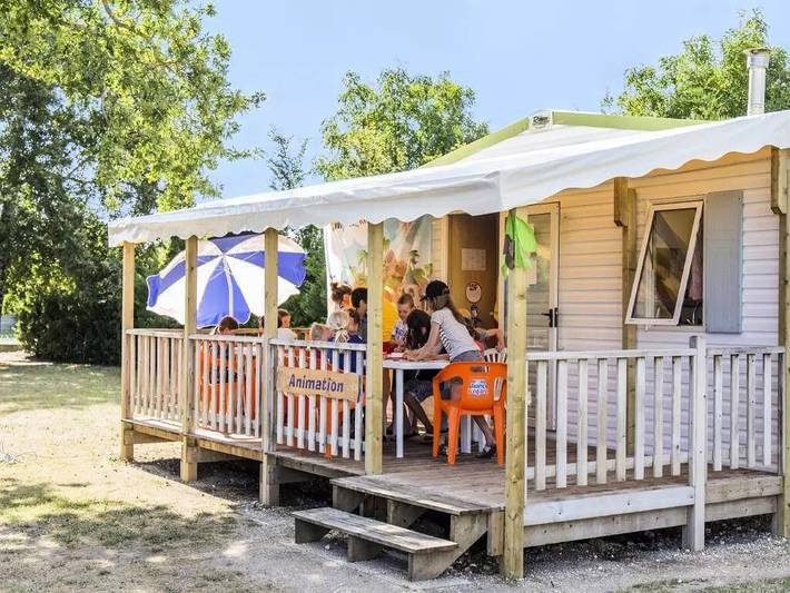Mobil home pour 6 personnes, avec piscine, animaux acceptés à Saint-Georges-d'Oléron - 4