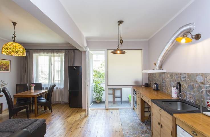 Ganze Wohnung, Ferienwohnung für 5 Personen mit Terrasse in Sofia, Bulgarien