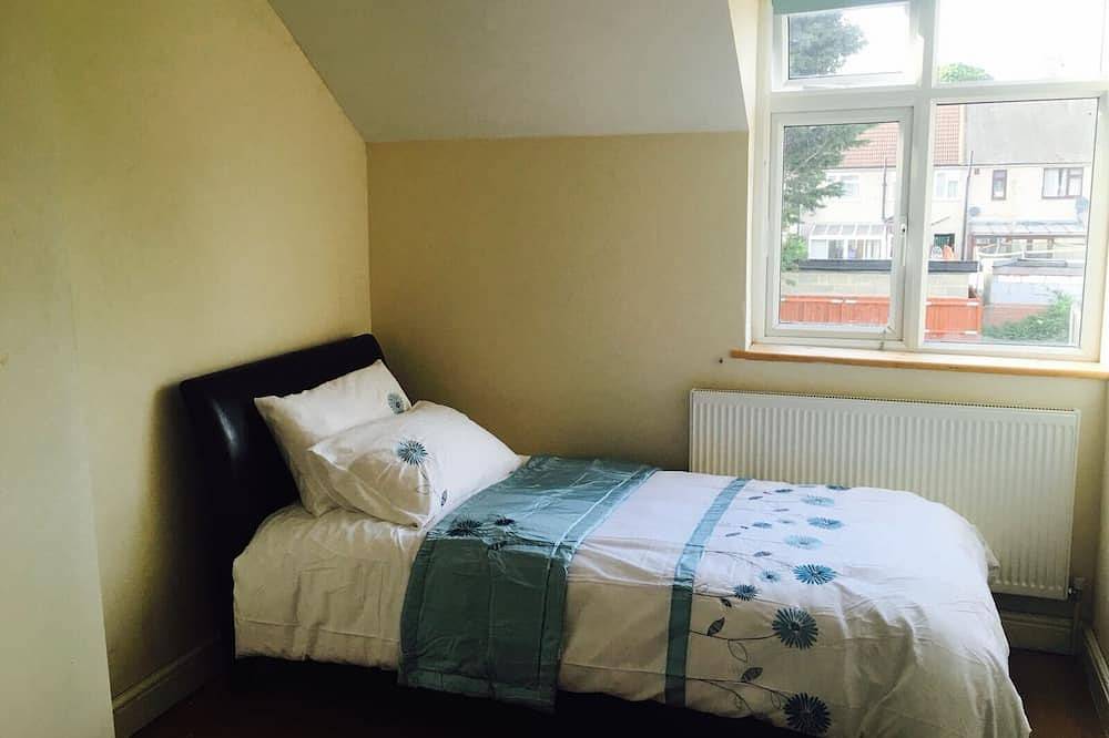 Spacious Homestay London in Bexley, Londres
