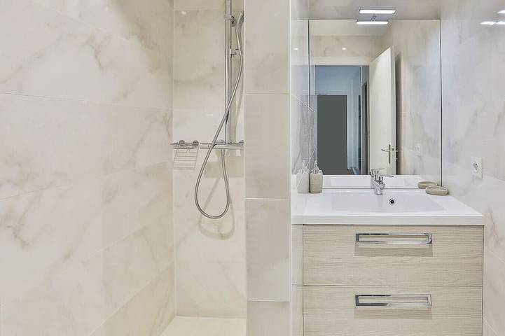 Gîte pour 6 personnes, avec balcon dans Prieure Saint Nicolas Les Sables D Olonne - 4