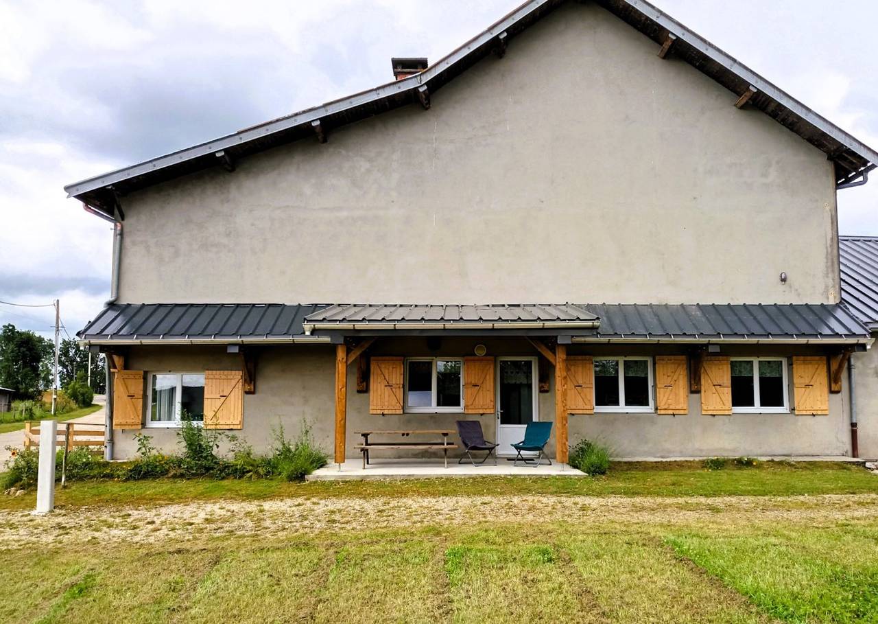 Le Gîte du Domaine des Aronias in Marigny (Jura), Jura Francais