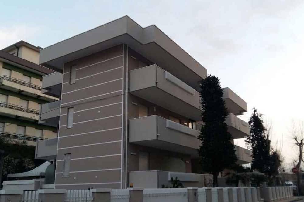 Apartamento entero, Apartamento de vacaciones con aire acondicionado in Riccione, Provincia de Rimini