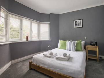 Glamping for 2 People in Maidenhead, Windsor and Maidenhead, Photo 1