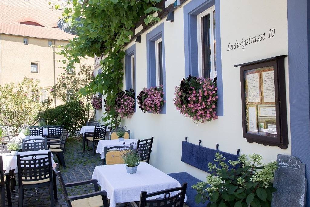 Ganze Ferienwohnung, Cafe-Hotel Steinruck - Ferienwohnung in Iphofen, Fränkisches Weinland