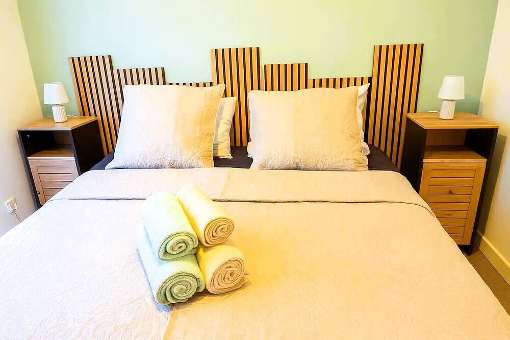 Ganze Wohnung, The Calais Beacon – Premium central apt 2 min walk to the sea in Calais, Calais und Umgebung