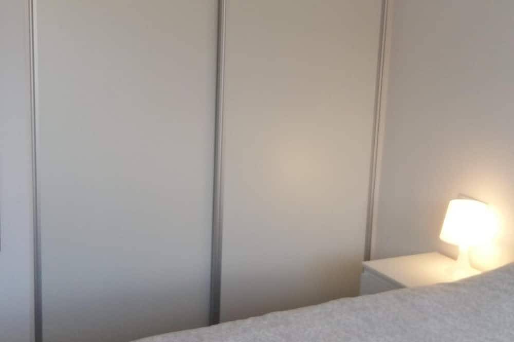 Entire apartment, 2-bedroom apartment air-conditioned Free Wifi Mareverde in San Eugenio Alto, Adeje
