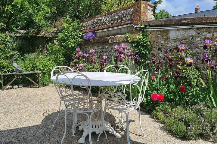 Location de vacances pour 2 personnes, avec Terrasse et Jardin à Darnétal