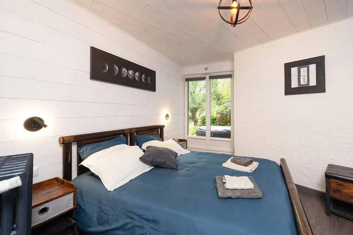 Gîte pour 2 personnes, avec jacuzzi et jardin à Meslan - 3