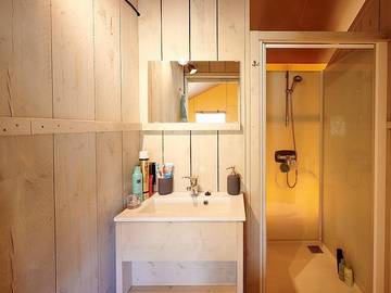 Camping pour 6 Personnes dans Andryes, Yonne, Photo 3