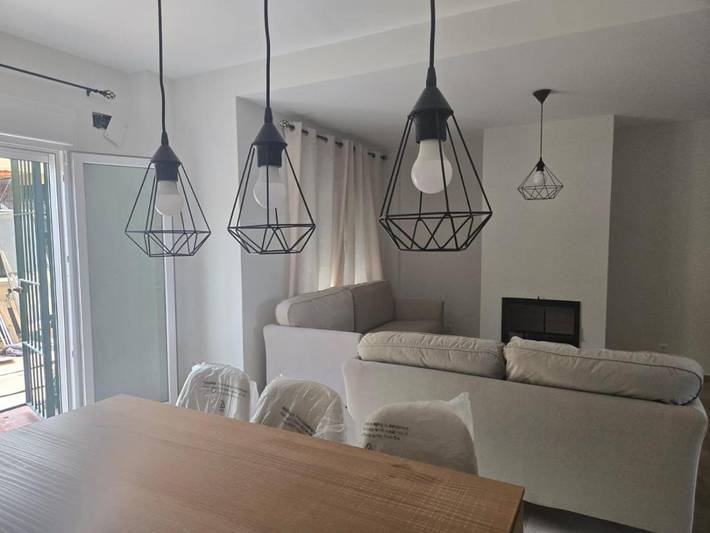 Casa para 3 personas, con jardín además de piscina y vistas en Bormujos