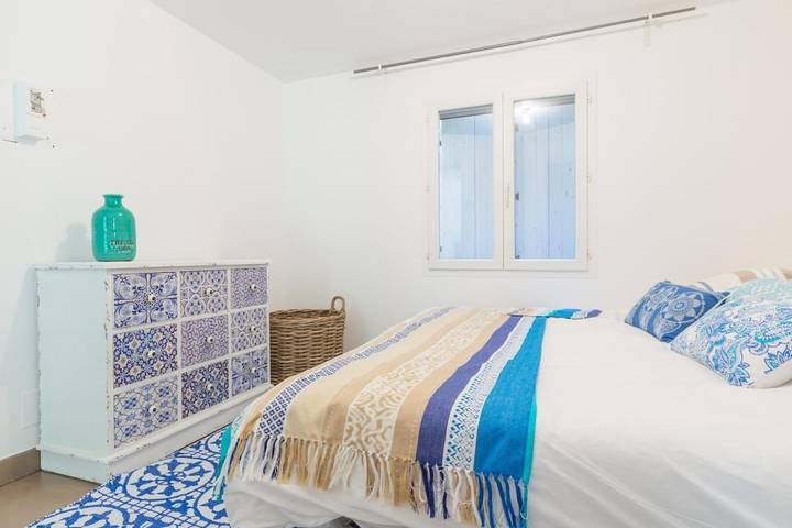 Gîte pour 6 personnes, avec Balcon et Jacuzzi ainsi que Terrasse et Jardin dans Plage du Pin de Galle