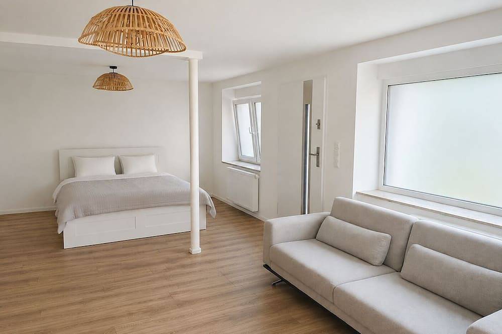 Ganze Wohnung, Modernes Apartment | Bis 5 Personen | Küche & Wlan in Dormagen, Rhein-Kreis Neuss